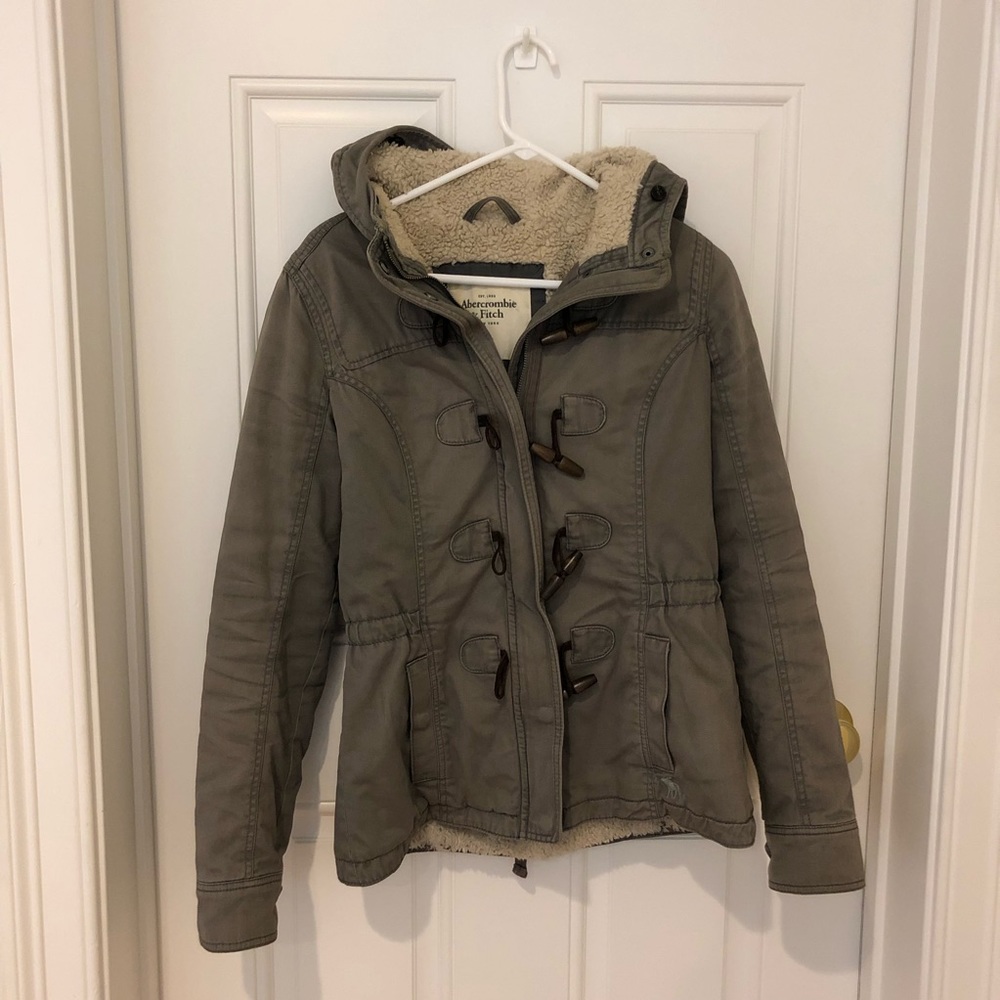 Drab green Abercrombie Sherpa lined parka jacket - Picture 8 of 10